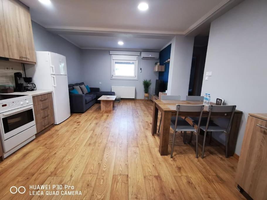 Apartamento Θα Νιώθετε Σαν Στο Σπίτι Σας! Komotiní Exterior foto
