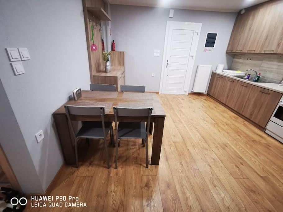 Apartamento Θα Νιώθετε Σαν Στο Σπίτι Σας! Komotiní Exterior foto